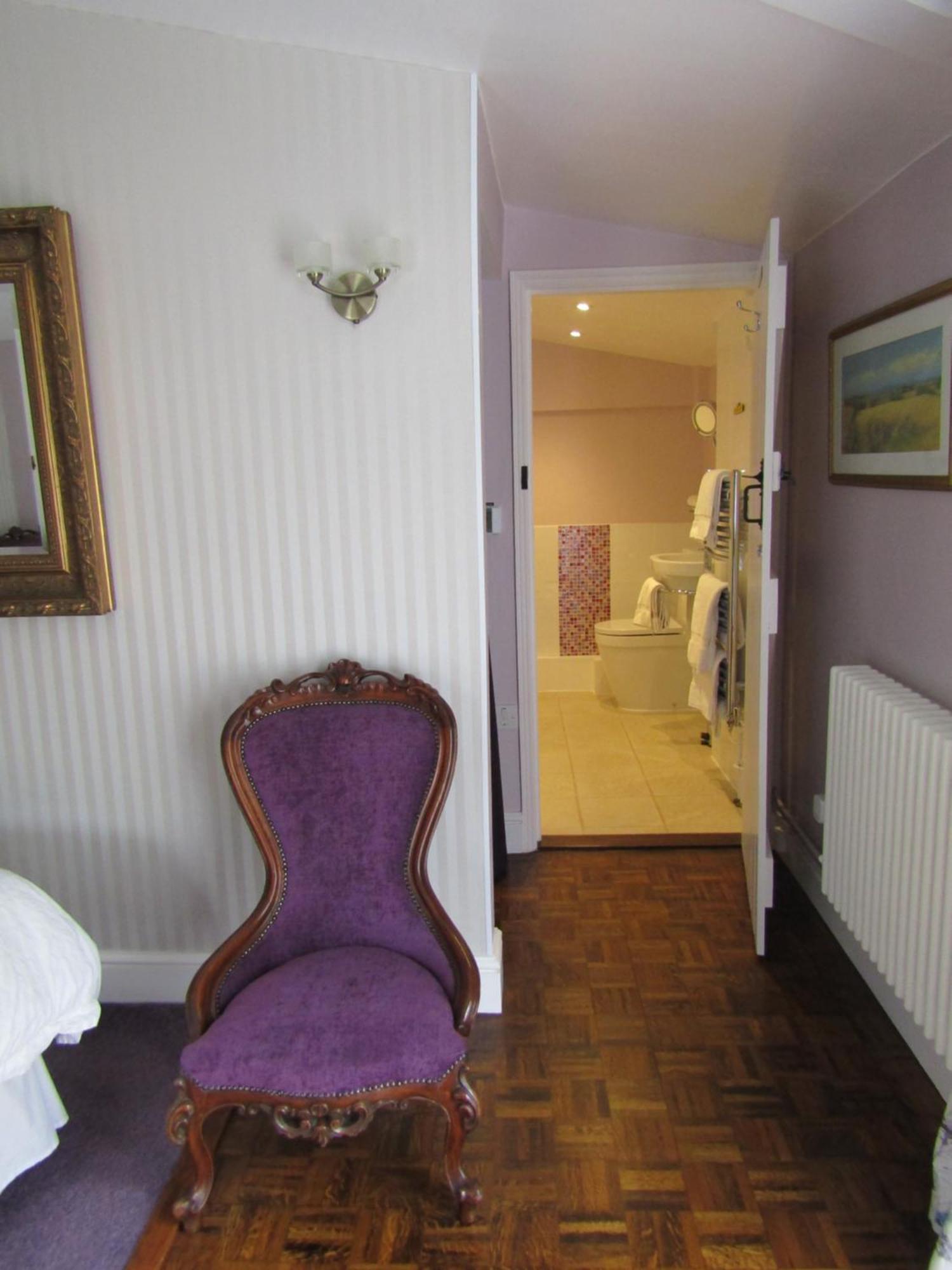 Frogs Hall B&B Eye  Luaran gambar